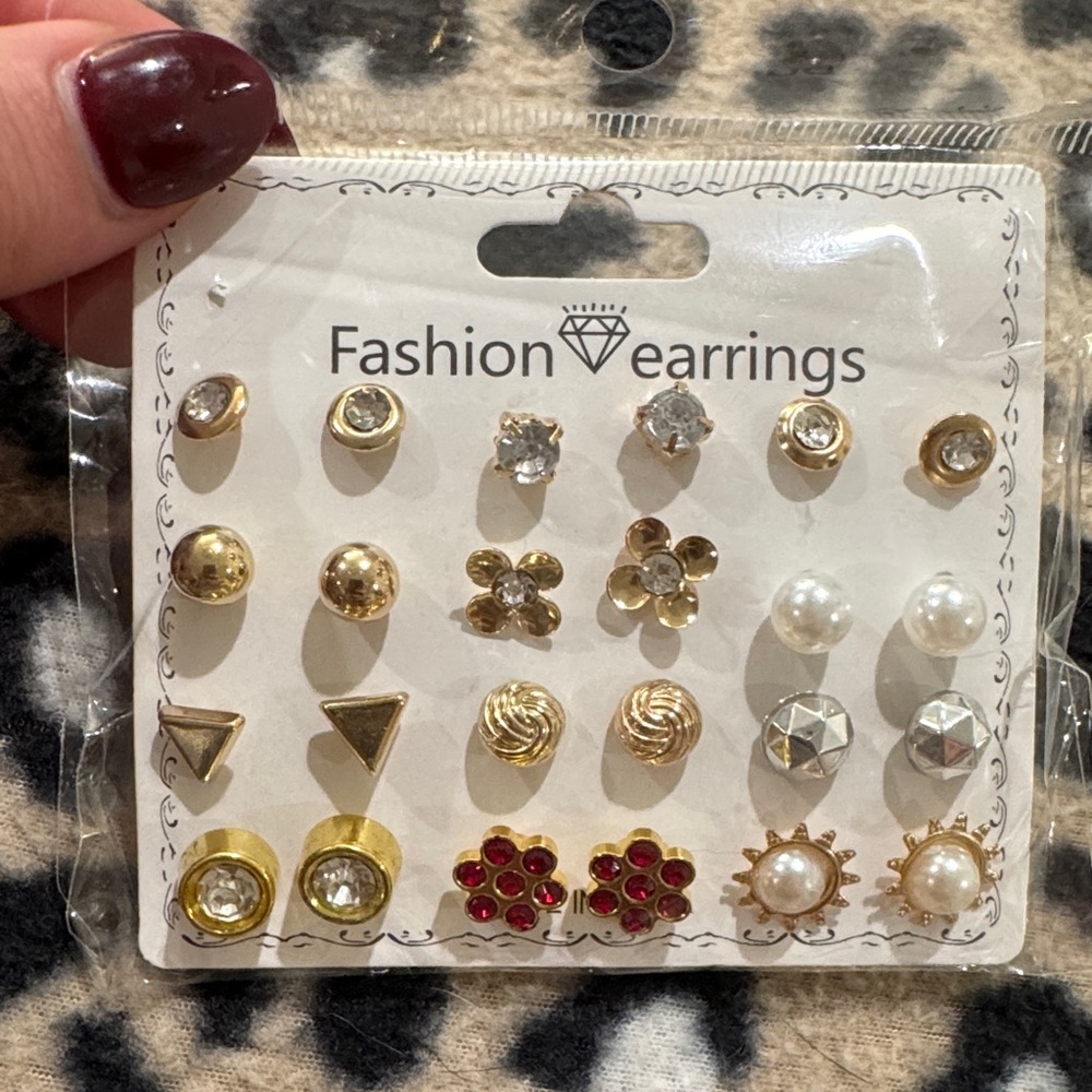 Fashion Earrings Gold and Silver Stud Set